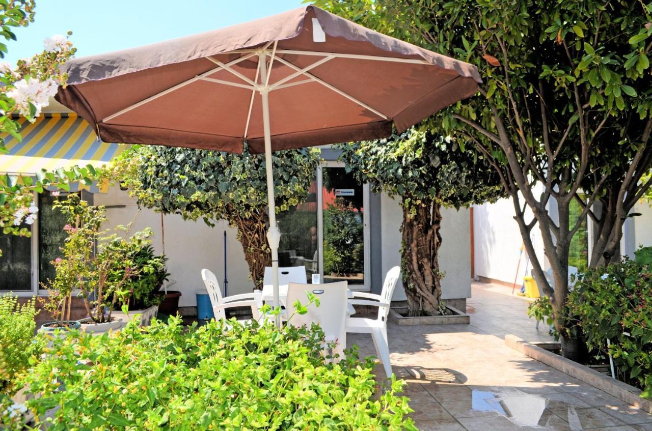 Riverside Apartments Chiara Ulcinj Exterior foto